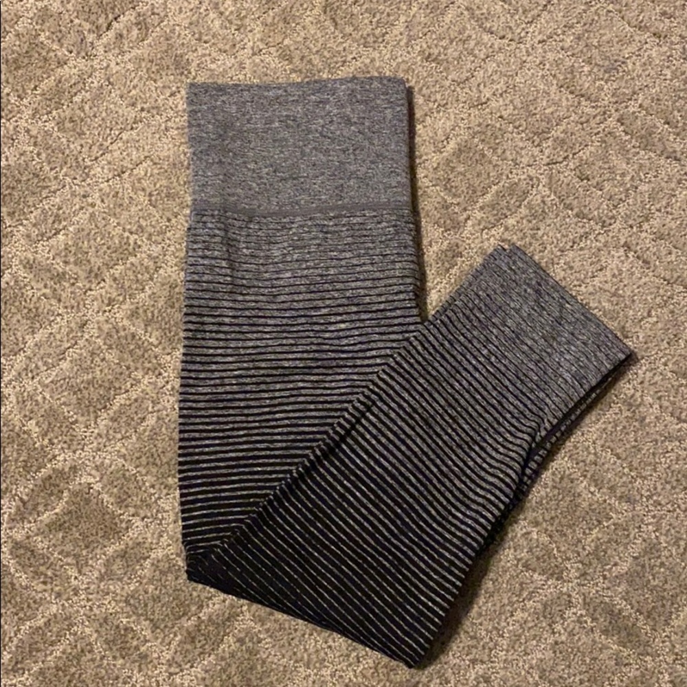 Forever 21 Capri Leggings